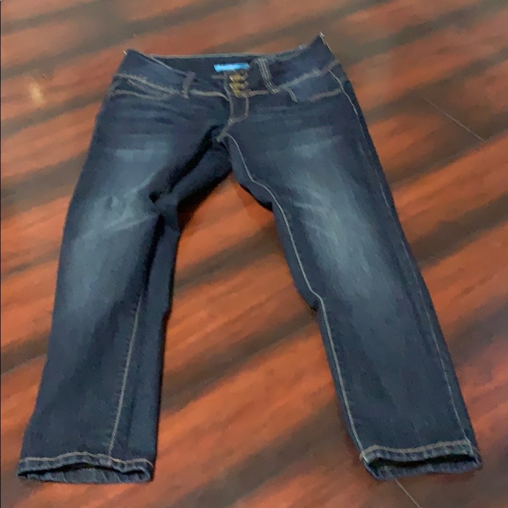 YMI cropped jeans - Wanna Betta Butt? size 9